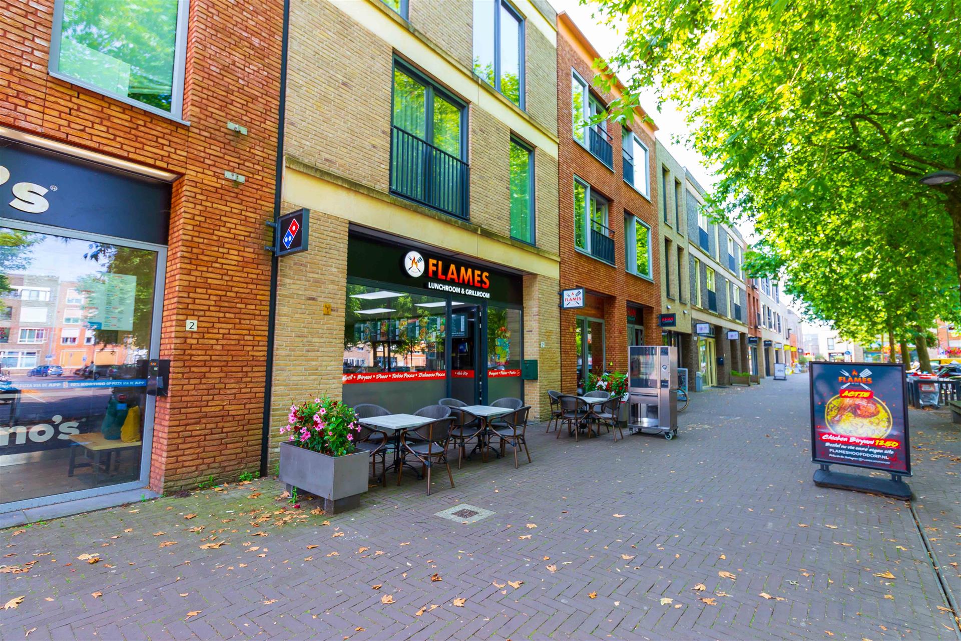 Almkerkplein 2