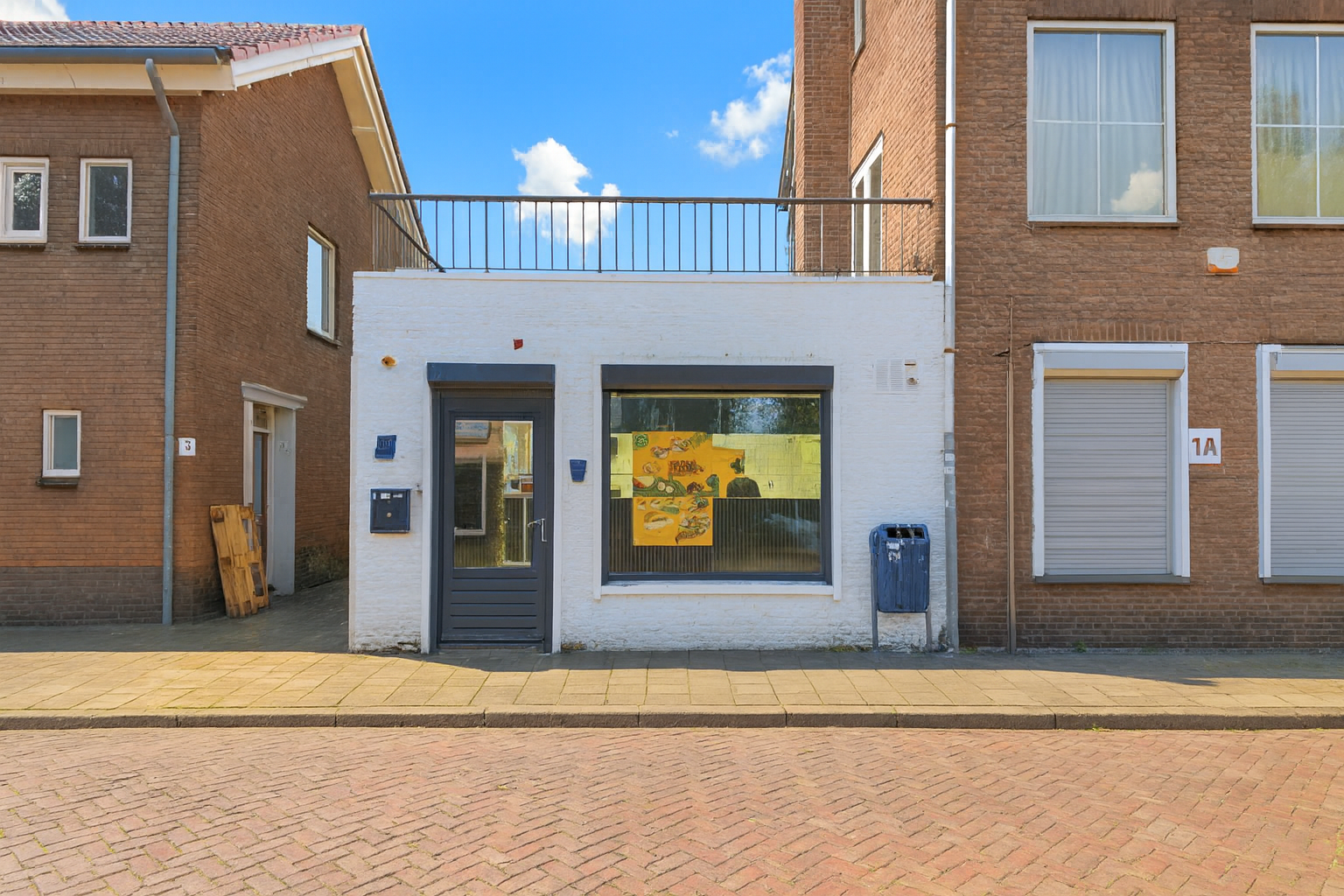 Pastoor Mutsaersstraat 1B