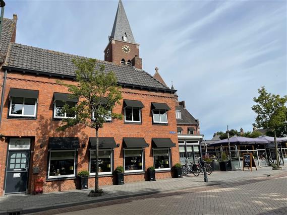 Westvoorstraat 6 